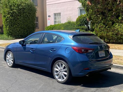 2017 Mazda Mazda3 Grand Touring