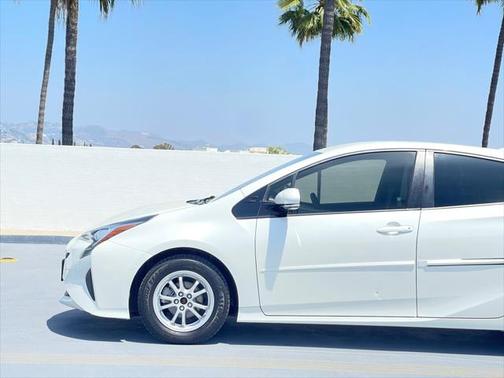 2018 Toyota Prius Two