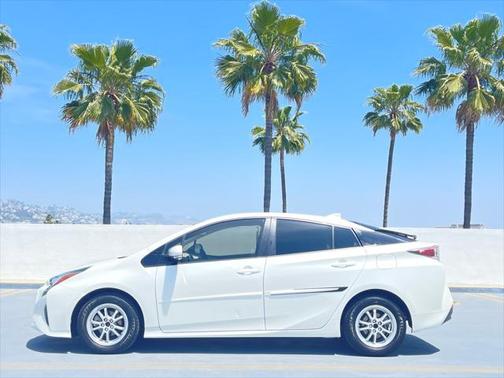 2018 Toyota Prius Two