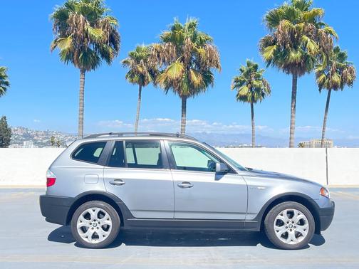 2005 BMW X3 3.0i