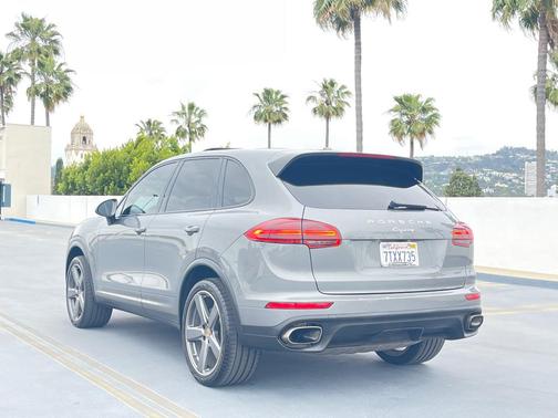 2016 Porsche Cayenne