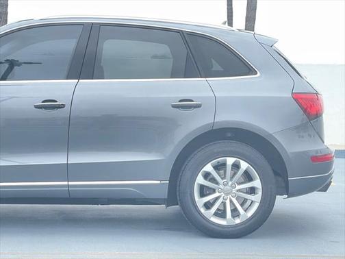 2016 Audi Q5 2.0T Premium Plus