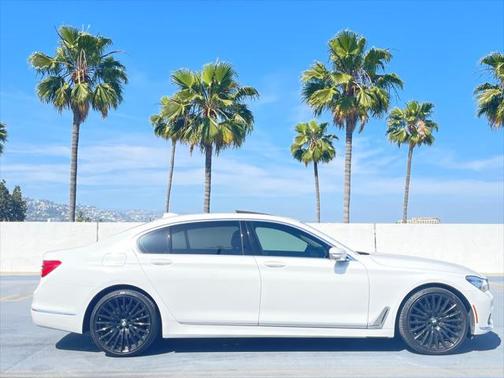 2018 BMW 740 I