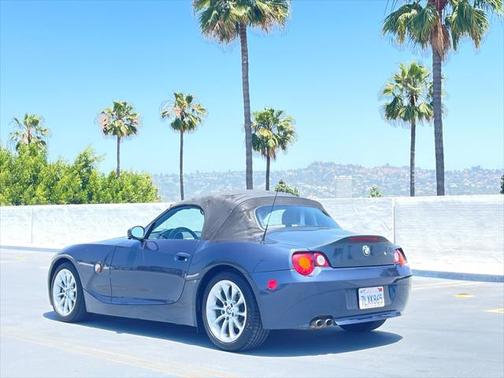 2004 BMW Z4 2.5i Roadster