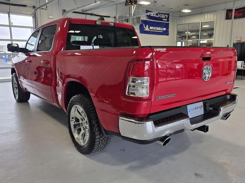 Flame Red Clearcoat 2022 RAM 1500 Big Horn/Lone Star