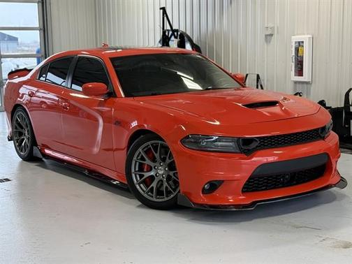 2016 Dodge Charger SRT 392