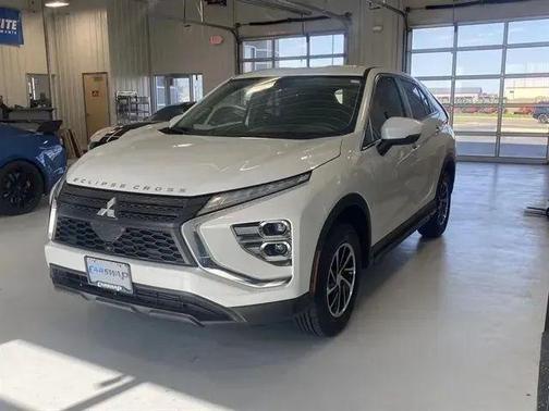 White Diamond 2023 Mitsubishi Eclipse Cross ES
