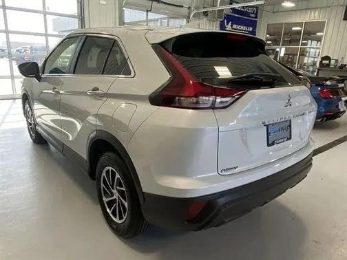 White Diamond 2023 Mitsubishi Eclipse Cross ES