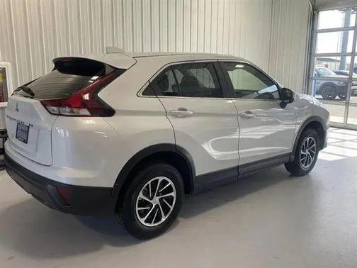 White Diamond 2023 Mitsubishi Eclipse Cross ES