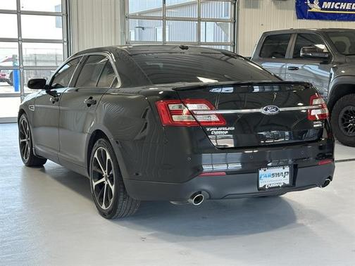 2015 Ford Taurus SEL