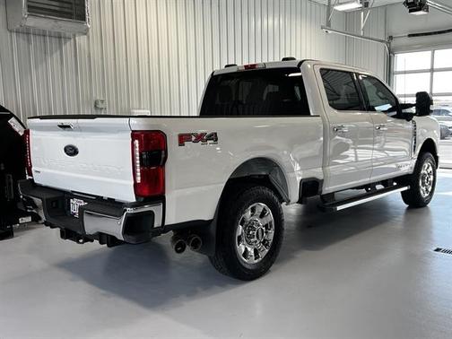 2024 Ford F-350 Lariat