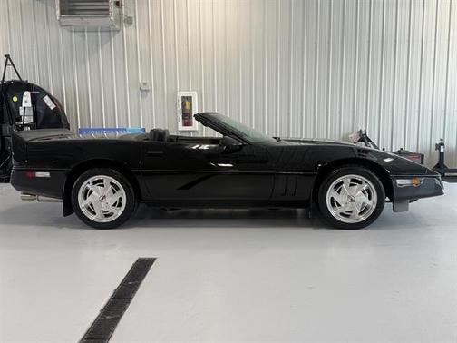 1988 Chevrolet Corvette Base