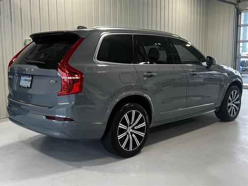 2023 Volvo XC90 B6 Core