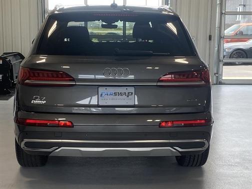 2023 Audi Q7 55 Premium Plus