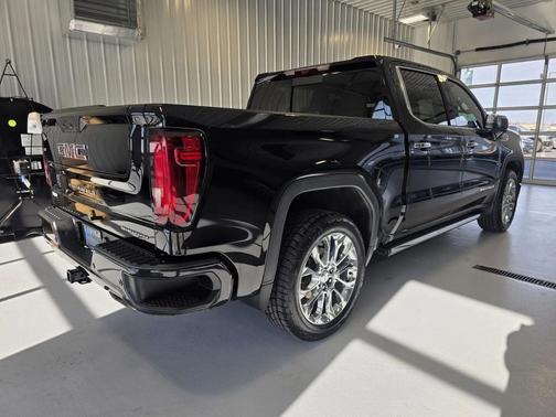 Onyx Black 2023 GMC Sierra 1500 Denali
