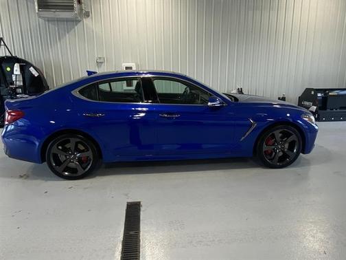 2020 Genesis G70 3.3T AWD