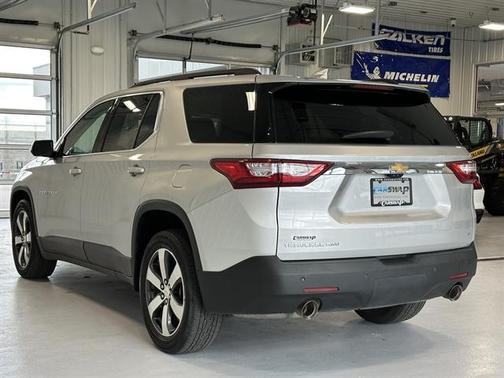 2020 Chevrolet Traverse LT Leather