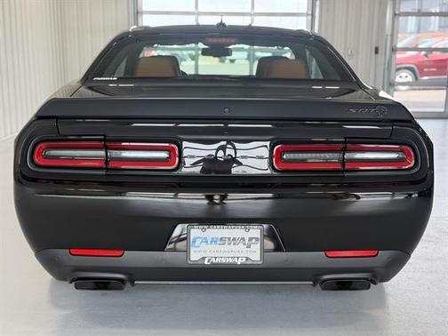 Pitch Black Clearcoat 2022 Dodge Challenger SRT Hellcat
