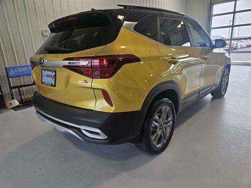 2021 Kia Seltos S