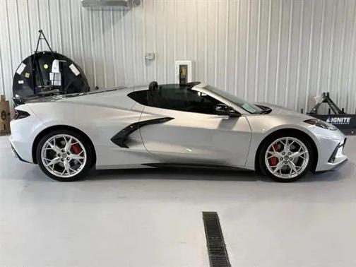 Blade Silver Metallic 2020 Chevrolet Corvette Stingray w/3LT
