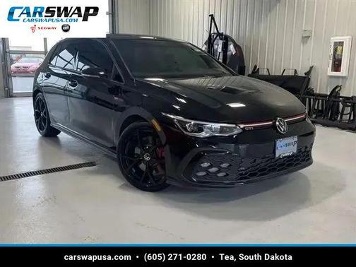 Deep Black Pearl 2024 Volkswagen Golf GTI 1.4T TSI