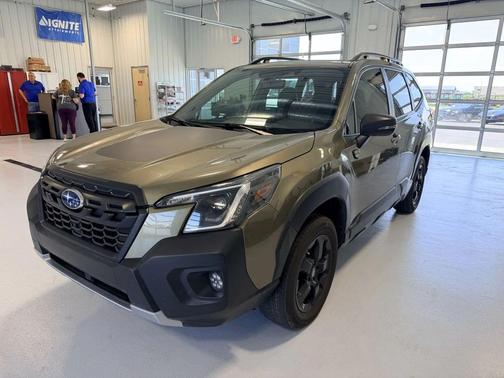 Autumn Green Metallic 2022 Subaru Forester Wilderness