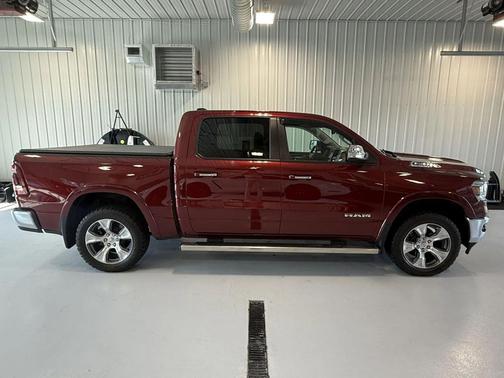 Delmonico Red Pearlcoat 2019 RAM 1500 Laramie