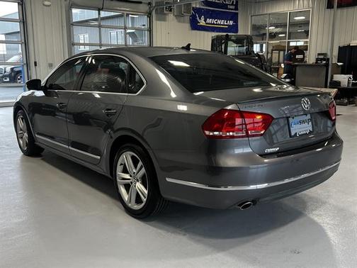 2014 Volkswagen Passat 2.0L TDI DSG SEL Premium