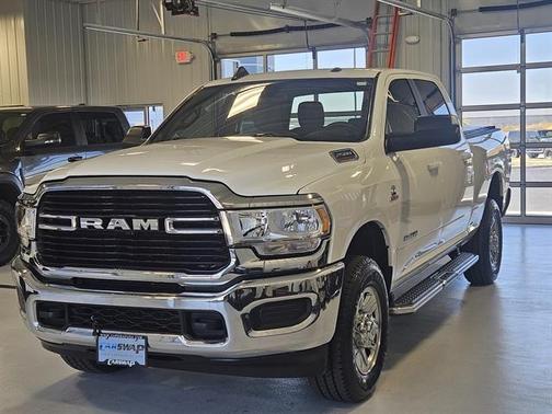 2021 RAM 2500 Big Horn Crew Cab 4x4 6'4' Box
