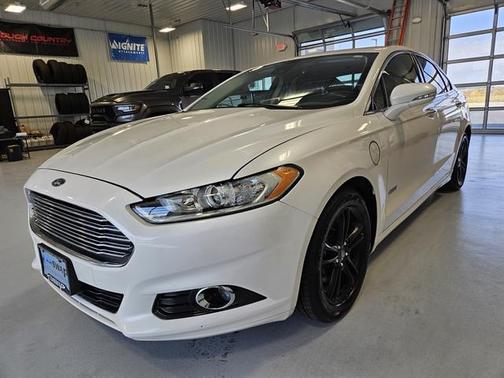 2016 Ford Fusion Energi Titanium