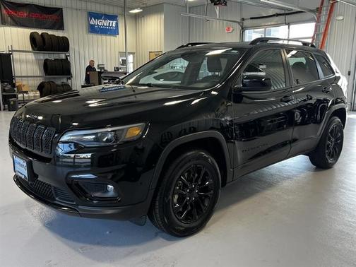2023 Jeep Cherokee Altitude