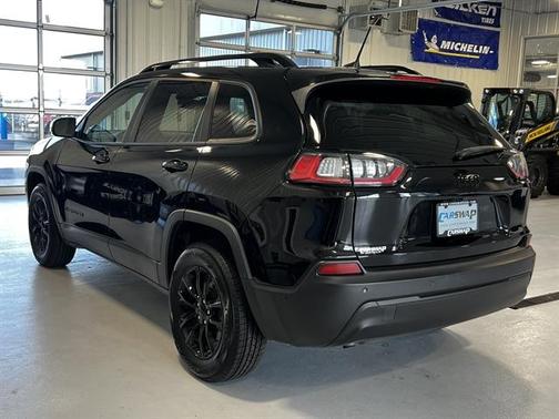 2023 Jeep Cherokee Altitude