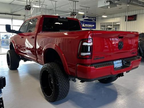 2021 RAM 3500 Laramie Crew Cab 4x4 6'4' Box