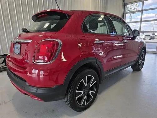 Rosso Passione (Red Hypnotique Clear Coat) 2017 FIAT 500X Pop