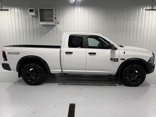 2021 RAM 1500 Classic Warlock Quad Cab 4x4 6'4' Box