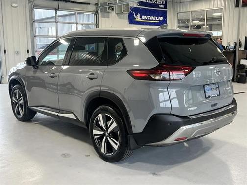 2021 Nissan Rogue Platinum