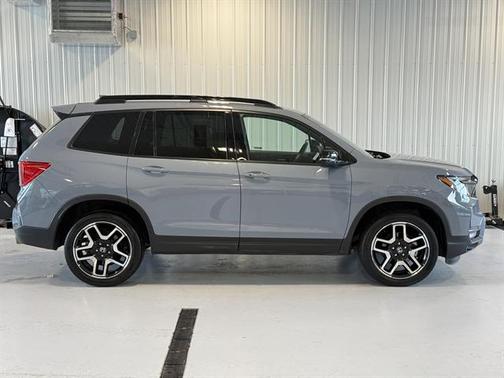 2022 Honda Passport AWD Elite
