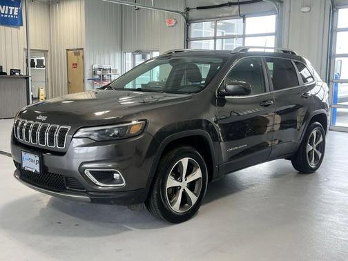 Granite Crystal Metallic Clearcoat 2020 Jeep Cherokee Limited