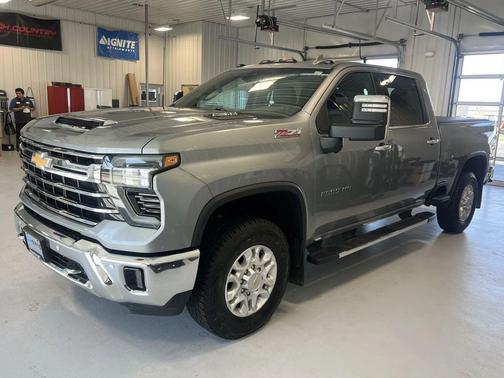 Sterling Gray Metallic 2024 Chevrolet Silverado 2500 LTZ