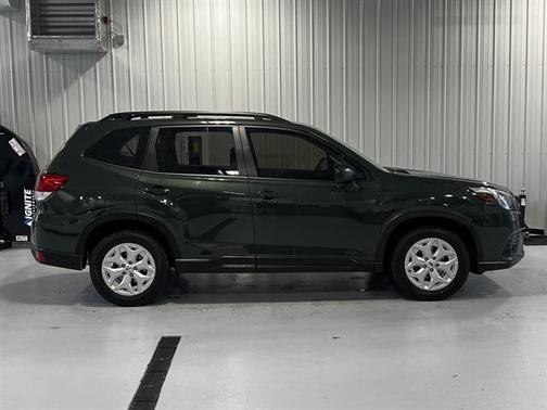 2024 Subaru Forester Base