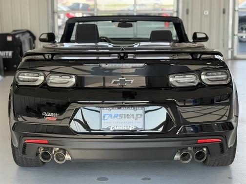 2023 Chevrolet Camaro RWD Convertible LT1