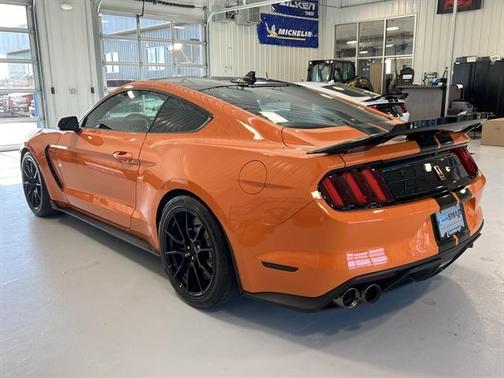 2020 Ford Shelby GT350 Base