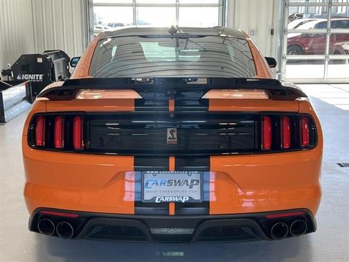 2020 Ford Shelby GT350 Base