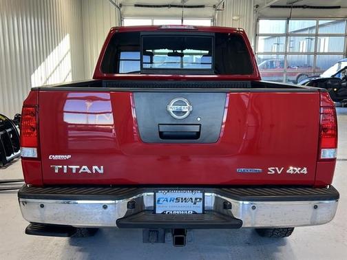 2012 Nissan Titan SV