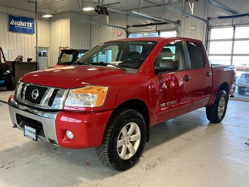 2012 Nissan Titan SV