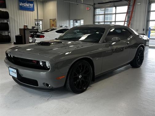 2017 Dodge Challenger R/T