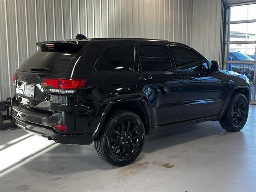 2021 Jeep Grand Cherokee Laredo