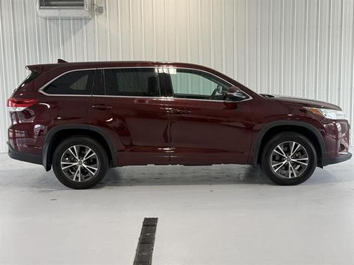 2018 Toyota Highlander LE Plus