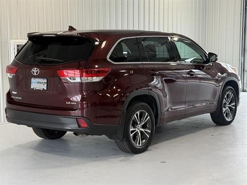 2018 Toyota Highlander LE Plus