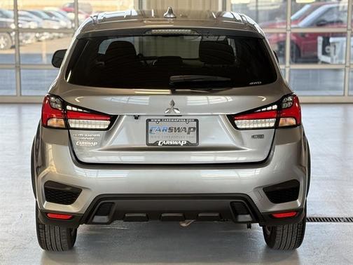 2025 Mitsubishi Outlander Sport 2.0 LE